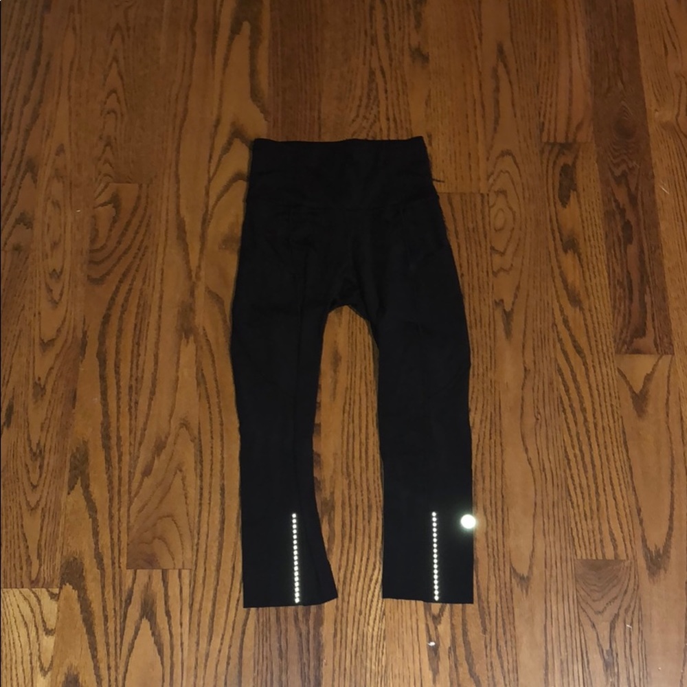 black lululemon fast & free crop II nulux 19”